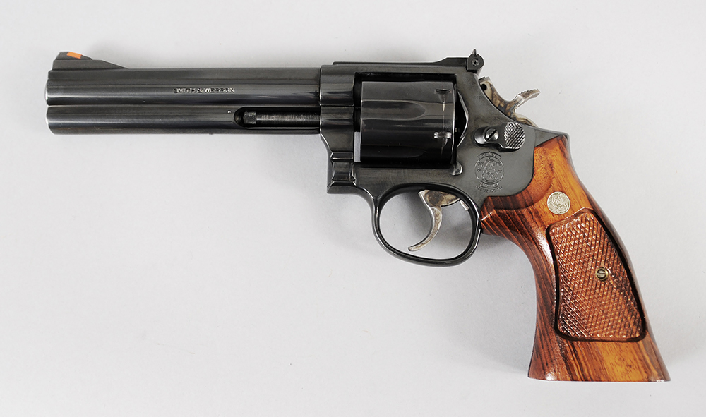 Smith & Wesson Model 586-1 Revolver | Barnebys
