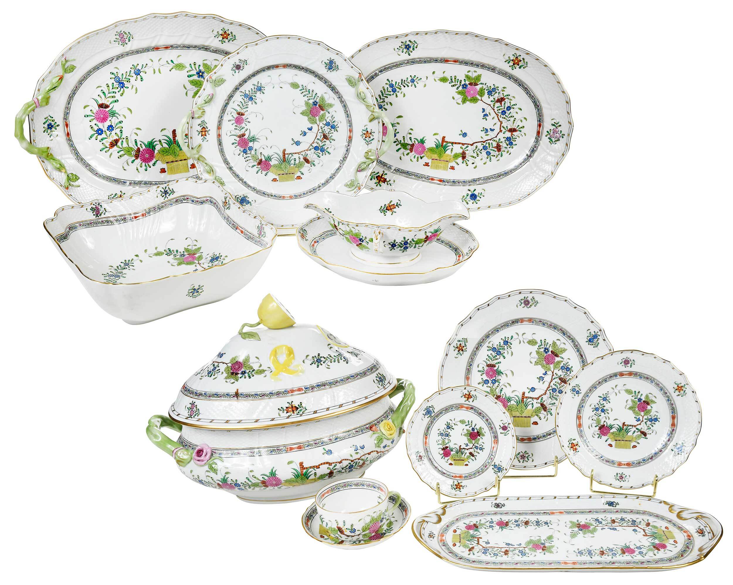An Extensive Set of Herend Porcelain Dinnerware Barnebys